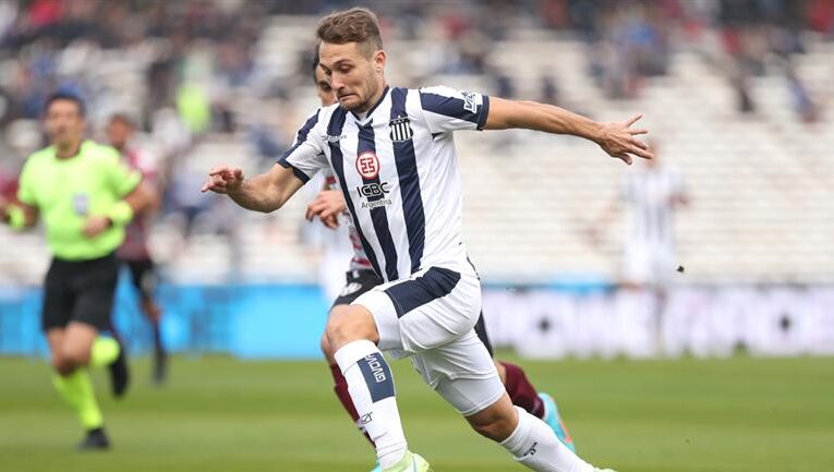Talleres recibe a Colón por los octavos de final de la Libertadores