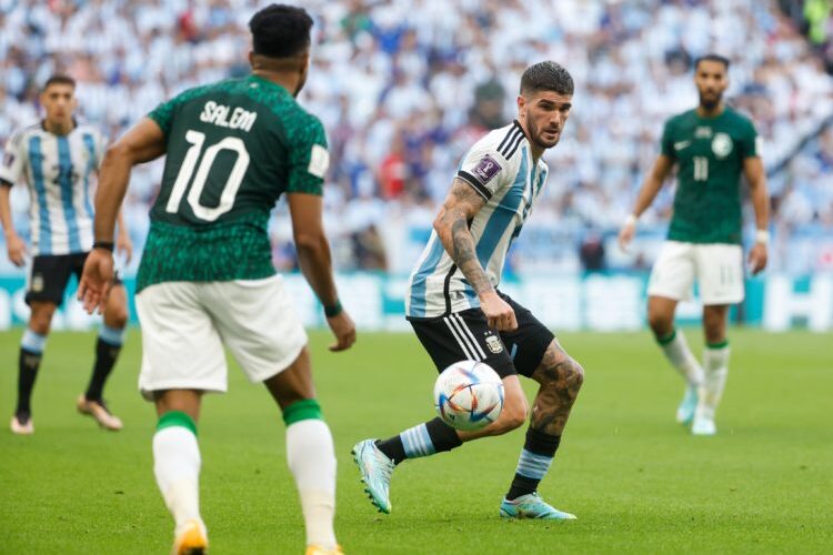 Sorpresiva derrota de Argentina en el debut mundialista