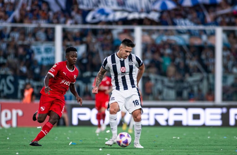 Talleres jugó mal y cayó ante Independiente en el debut por Liga Profesional