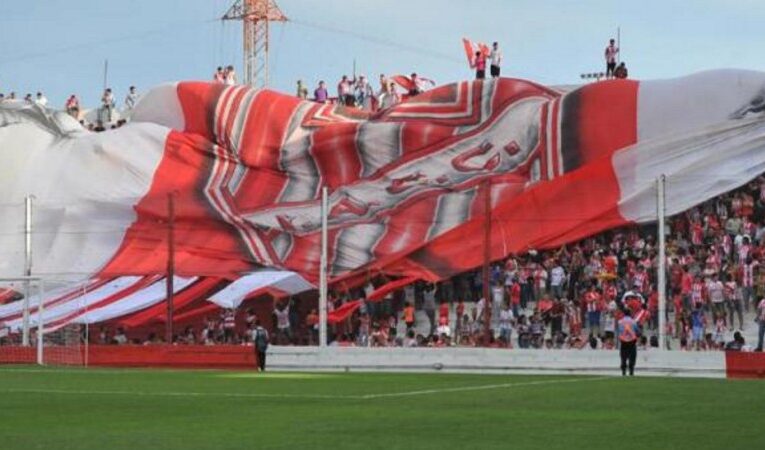 Instituto prepara una fiesta para el duelo con Belgrano