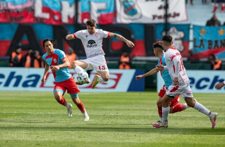 Instituto se quedó con tres puntos claves ante Arsenal en el debut