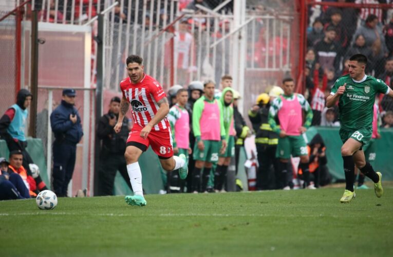 Instituto mereció más, pero se le escapó en el final y cayó ante Banfield