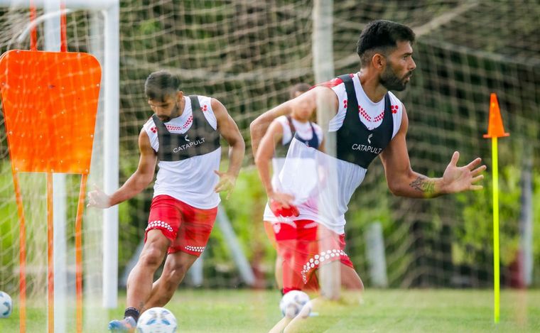 El equipo que pondría Dabove para el debut en la Copa de la Liga