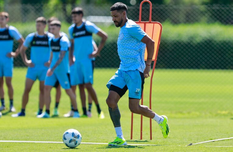 Bajo las órdenes de Erviti, Belgrano comenzó la pretemporada en Villa Esquiú