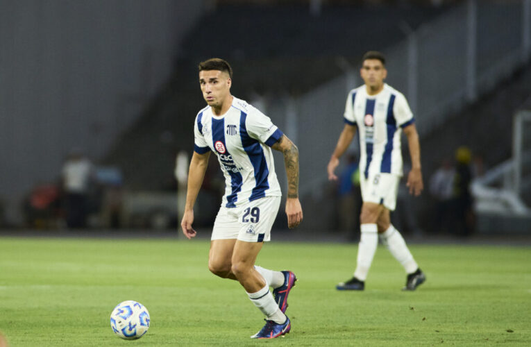 Gastón Benavídez se queda en Talleres