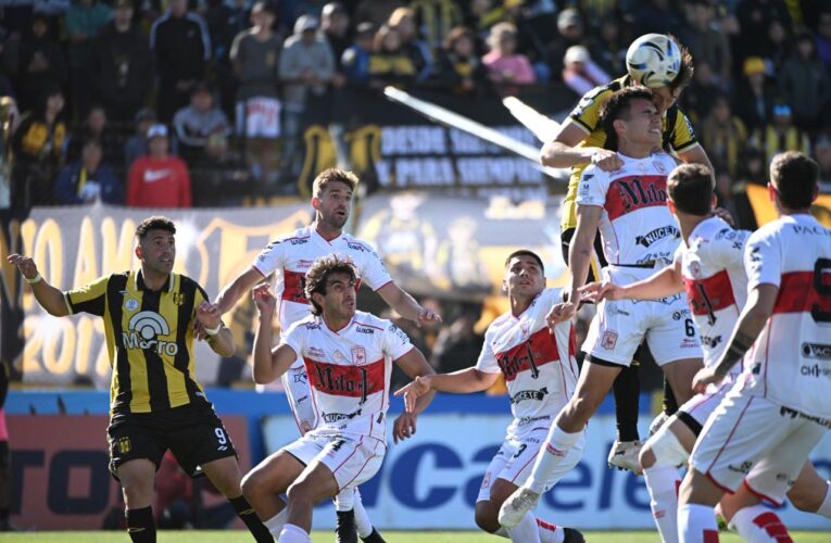 Primera Nacional: Deportivo Madryn clasificó a la final y enfrentará a Estudiantes de Río Cuarto